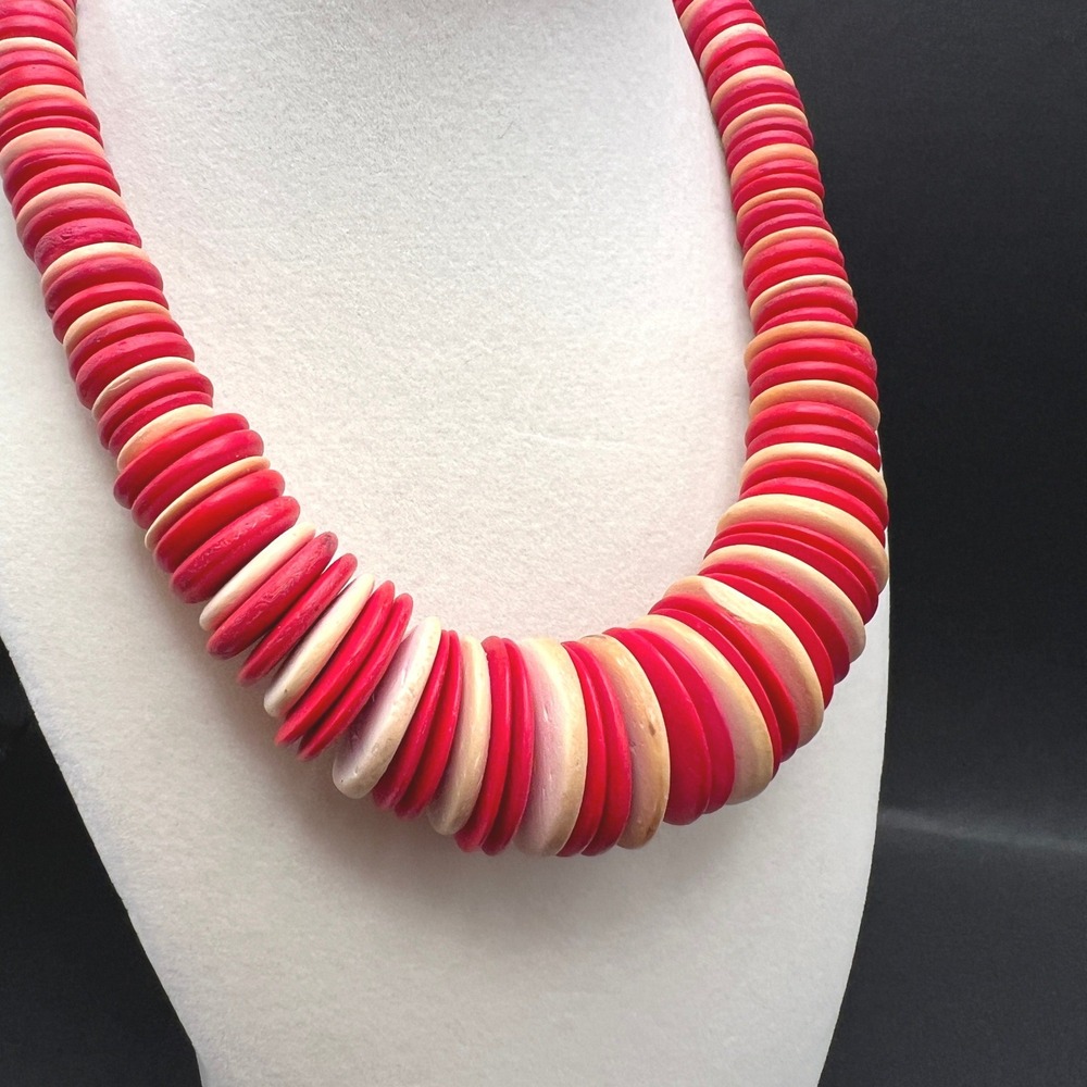 Vintage Wooden Disc Necklace Chunky Red Cream Natural Boho Graduated Choker - Picture 2 of 10